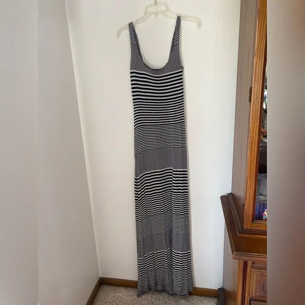 Red Haute Black White Stripe Sleeveless Long Dress Size Medium